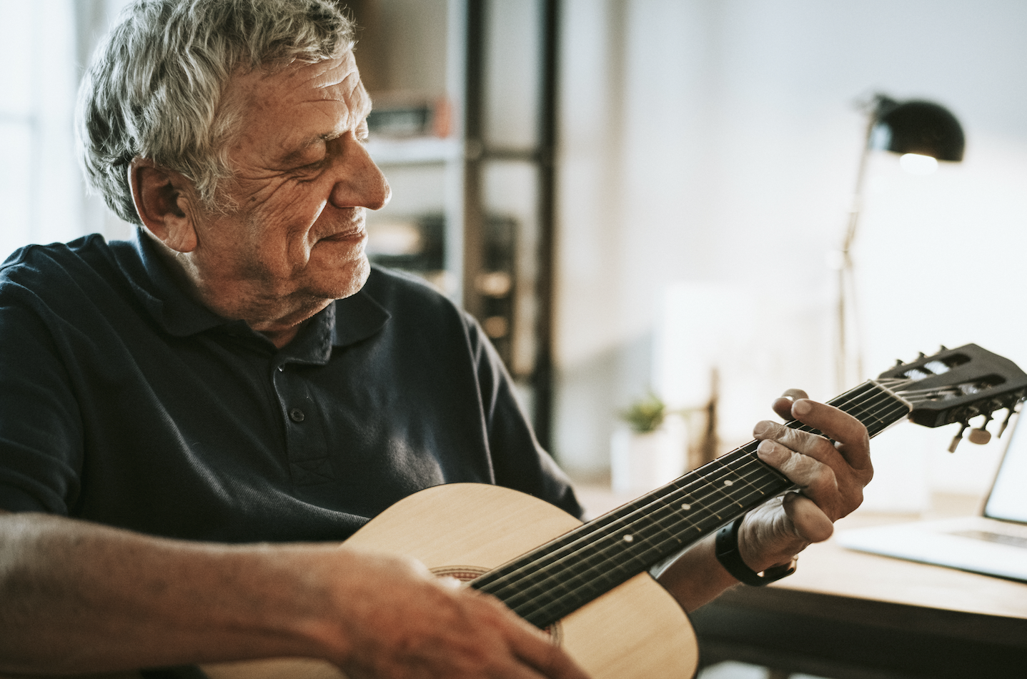 5 Reasons Why Playing an Instrument as an Adult Can Make You Happier and Healthier 